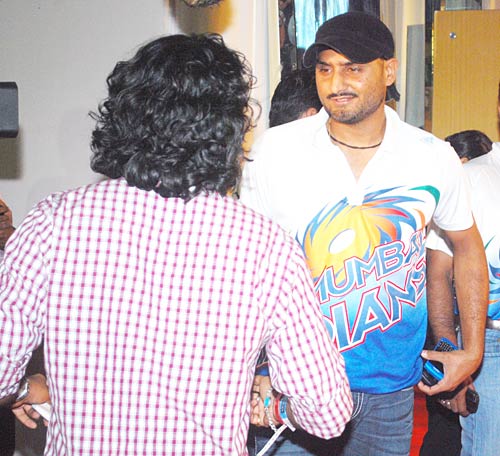 टी-20 वर्ल्‍ड कप में उतरा आईपीएल पार्टियों का नशा