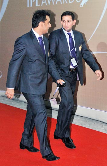 टी-20 वर्ल्‍ड कप में उतरा आईपीएल पार्टियों का नशा