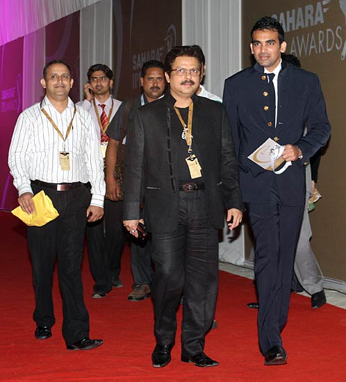 टी-20 वर्ल्‍ड कप में उतरा आईपीएल पार्टियों का नशा