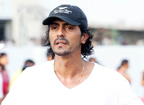 'हाउसफुल' के प्रचार में जुटे फिल्‍म के कलाकार...