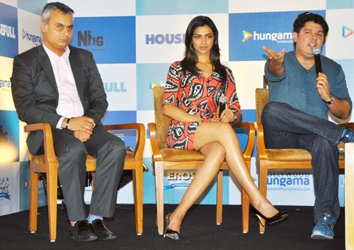 'हाउसफुल' के प्रचार में जुटे फिल्‍म के कलाकार...