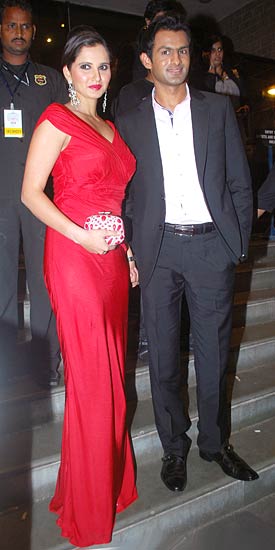 मिस इंडिया कॉन्‍टेस्‍ट 2010 में पहुंचे सितारे...