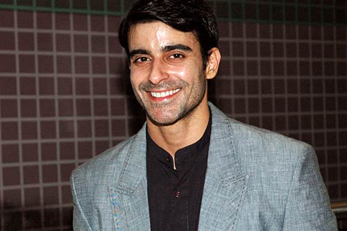 मुंबई में फ़िल्म 'चेज' का भव्य प्रीमियर...