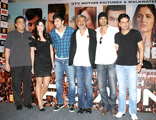 कैटरीना और रणबीर का मीडिया के सामने 'राजनीति'