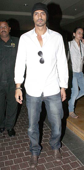 कैटरीना और रणबीर का मीडिया के सामने 'राजनीति'