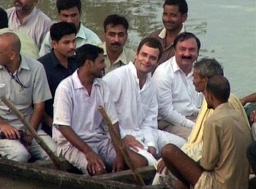 युवाओं के स्टाइल आइकॉन हैं राहुल गांधी...