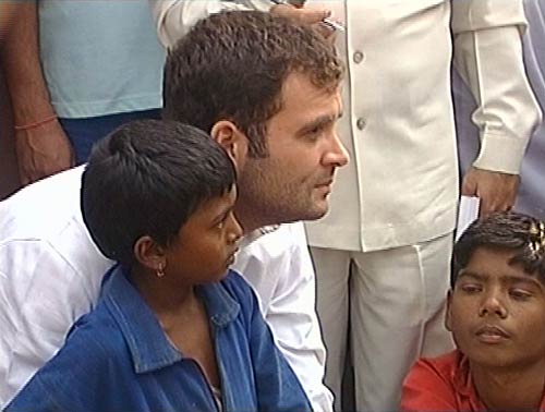 युवाओं के स्टाइल आइकॉन हैं राहुल गांधी...