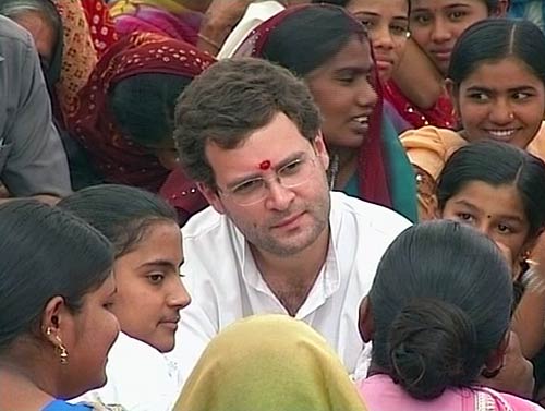 युवाओं के स्टाइल आइकॉन हैं राहुल गांधी...