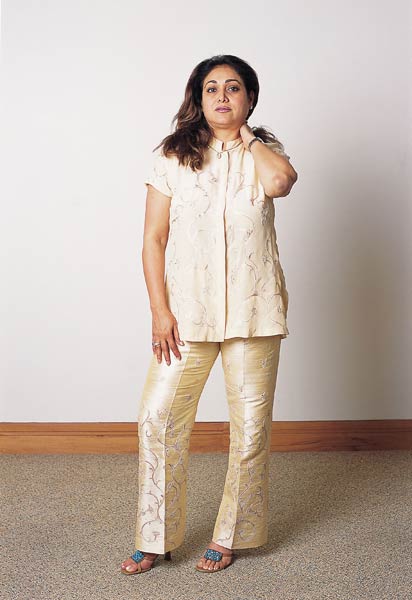 देखें बॉलीवुड की अनदेखी तस्‍वीरें  |  हॉट आइटम गर्ल