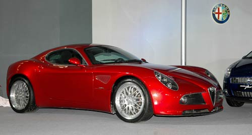 कार, जो आपके दिल को लुभाए