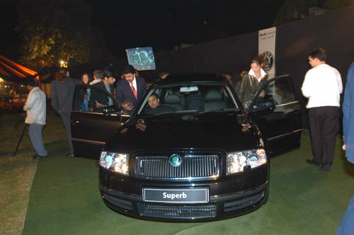 कार, जो आपके दिल को लुभाए