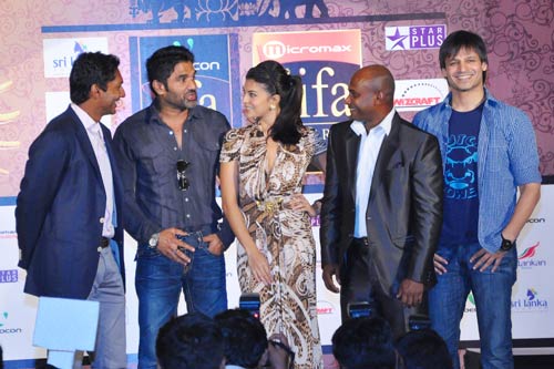 आईफा की तैयारी में जुटे बॉलीवुड सितारे