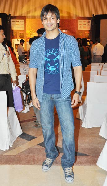 आईफा की तैयारी में जुटे बॉलीवुड सितारे