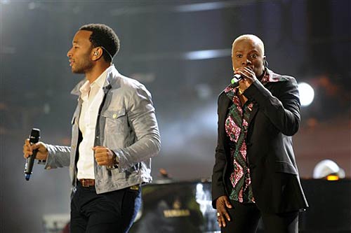 फीफा वर्ल्‍ड कप 2010 का भव्‍य उद्घाटन