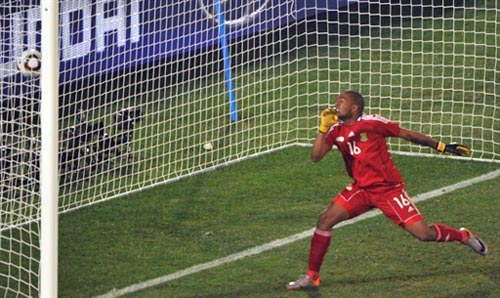 मेजबान दक्षिण अफ्रीका को उरूग्वे से मिली शिकस्त