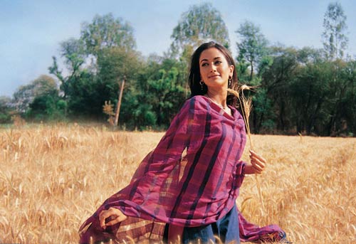 वो गुमनाम बॉलीवुड अभिनेत्रियां