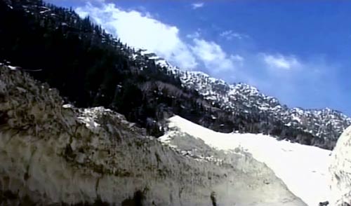 तेजी से पिघल रहे हैं हिमालय के ग्‍लेशियर