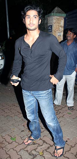 आमिर की पार्टी, सितारों की भीड़