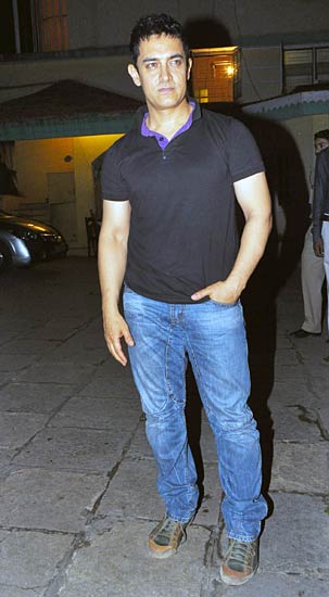 आमिर की पार्टी, सितारों की भीड़