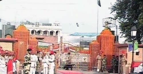 खेलों में उमंग भरने भारत पहुंची मशाल