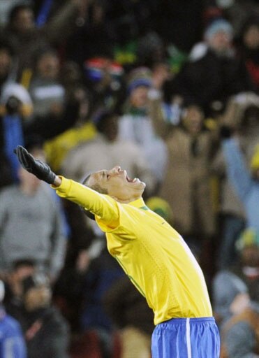 फुटबॉल वर्ल्‍ड कप 2010 के यादगार पल...