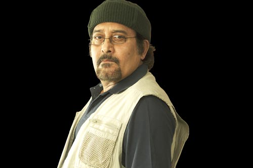 नक्‍सली समस्‍या पर 'रेड अलर्ट'  । बिपाशा की हॉट तस्‍वीरें