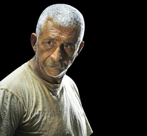 नक्‍सली समस्‍या पर 'रेड अलर्ट'  । बिपाशा की हॉट तस्‍वीरें