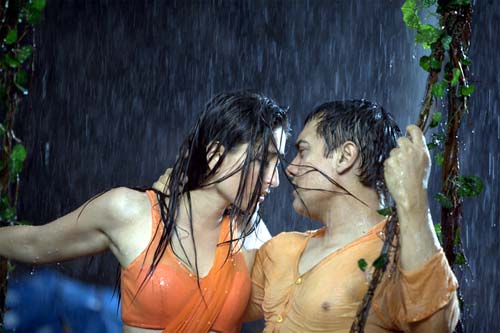 बरसात में भीगा बॉलीवुड