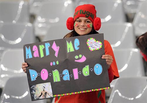 वर्ल्‍ड कप में सुं‍दरियों का जादू । वर्ल्‍ड कप के यादगार पल