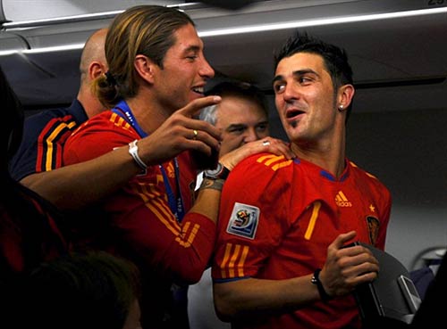 ट्रॉफी के साथ घर लौटे विश्‍व विजेता | समापन समारोह