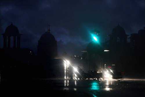 पहली ही बारिश में दिल्‍ली हुई पानी-पानी