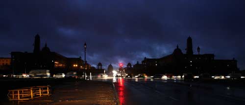 पहली ही बारिश में दिल्‍ली हुई पानी-पानी