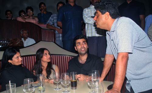 पीपली लाइव: 'महंगाई डायन खात...' के साथ म्‍यूजिक लॉच