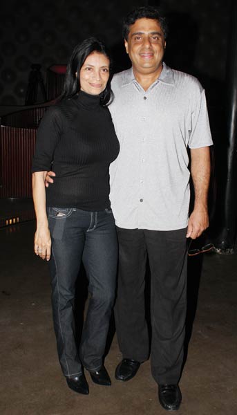 पीपली लाइव: 'महंगाई डायन खात...' के साथ म्‍यूजिक लॉच