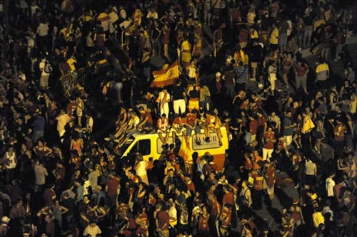 ट्रॉफी के साथ घर लौटे विश्‍व विजेता | समापन समारोह