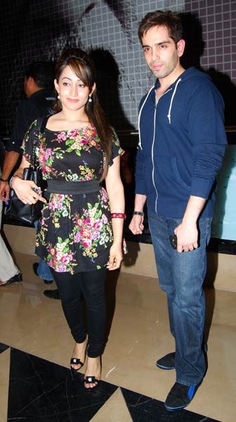 फिल्‍म 'लम्‍हा' की स्‍पेशल स्‍क्रीनिंग पर जुटे बॉलीवुड सितारे