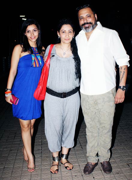 फिल्‍म 'लम्‍हा' की स्‍पेशल स्‍क्रीनिंग पर जुटे बॉलीवुड सितारे