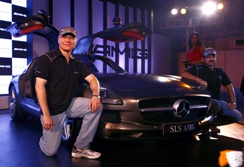 मर्सिडीज बेंज ने पेश की नई कार