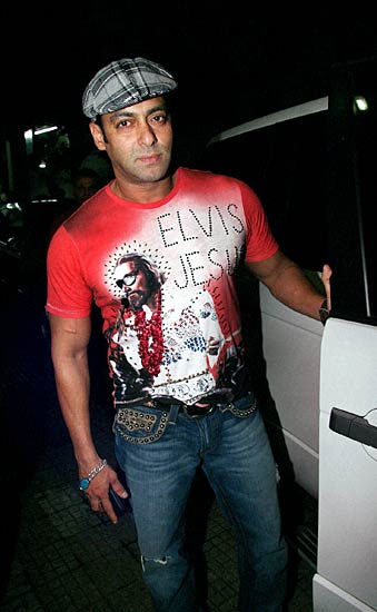 सप्‍ताह की तस्‍वीरें । बॉलीवुड की अनदेखी तस्‍वीरें