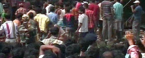 प. बंगाल में एक और रेल हादसा | वीडियो