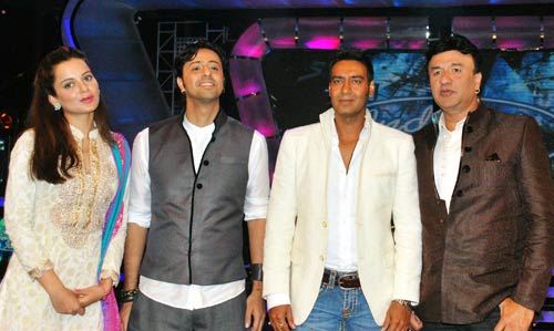 इंडियन आइडल में पहुंचे अजय और कंगना