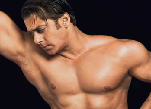 बॉलीवुड सितारों की सेक्‍सी अदा...। हसीनाओं का जलवा