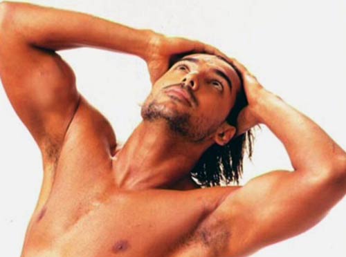 बॉलीवुड सितारों की सेक्‍सी अदा...। हसीनाओं का जलवा