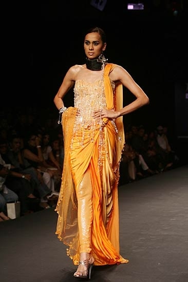 कोटूर फैशन वीक के कुछ उम्‍दा कलेक्‍शन