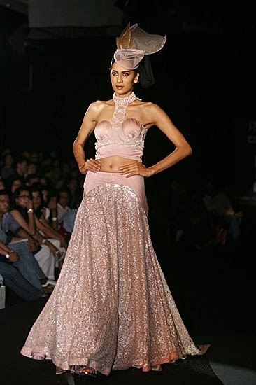 कोटूर फैशन वीक के कुछ उम्‍दा कलेक्‍शन