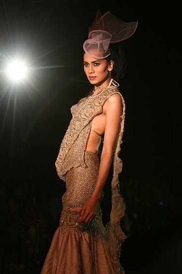 कोटूर फैशन वीक के कुछ उम्‍दा कलेक्‍शन