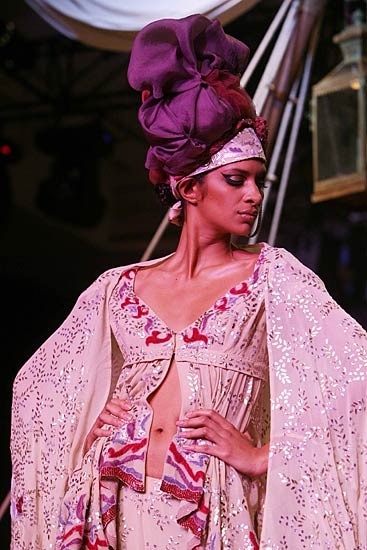 कोटूर फैशन वीक के कुछ उम्‍दा कलेक्‍शन