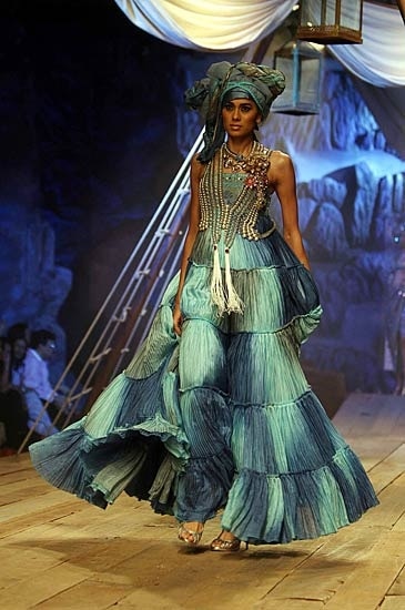 कोटूर फैशन वीक के कुछ उम्‍दा कलेक्‍शन