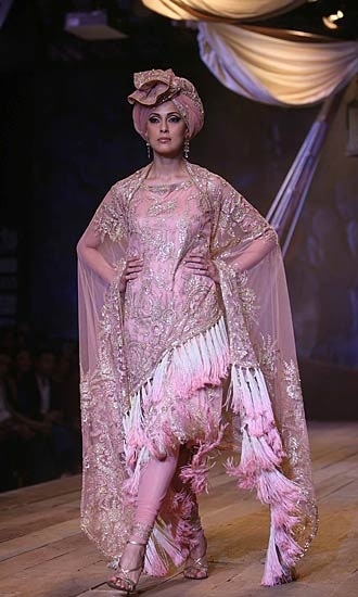 कोटूर फैशन वीक के कुछ उम्‍दा कलेक्‍शन