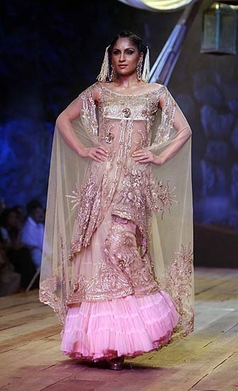 कोटूर फैशन वीक के कुछ उम्‍दा कलेक्‍शन